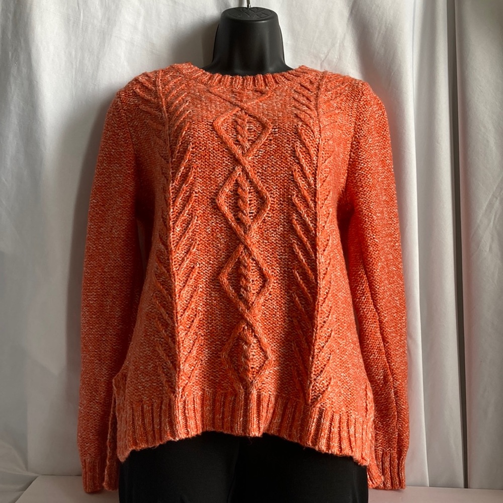 St. John’s Bay Crew Neck Sweater Size L
